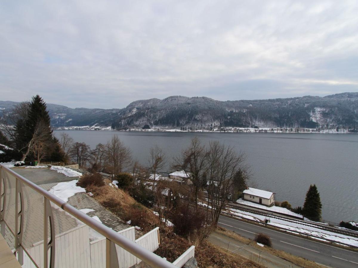 Apartment Directly On Lake Ossiach In Carinthia Stockelweingarten Екстериор снимка