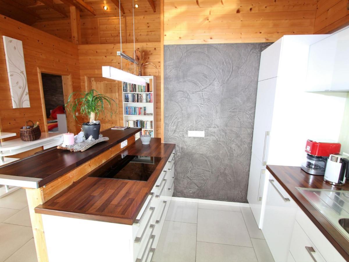 Apartment Directly On Lake Ossiach In Carinthia Stockelweingarten Екстериор снимка