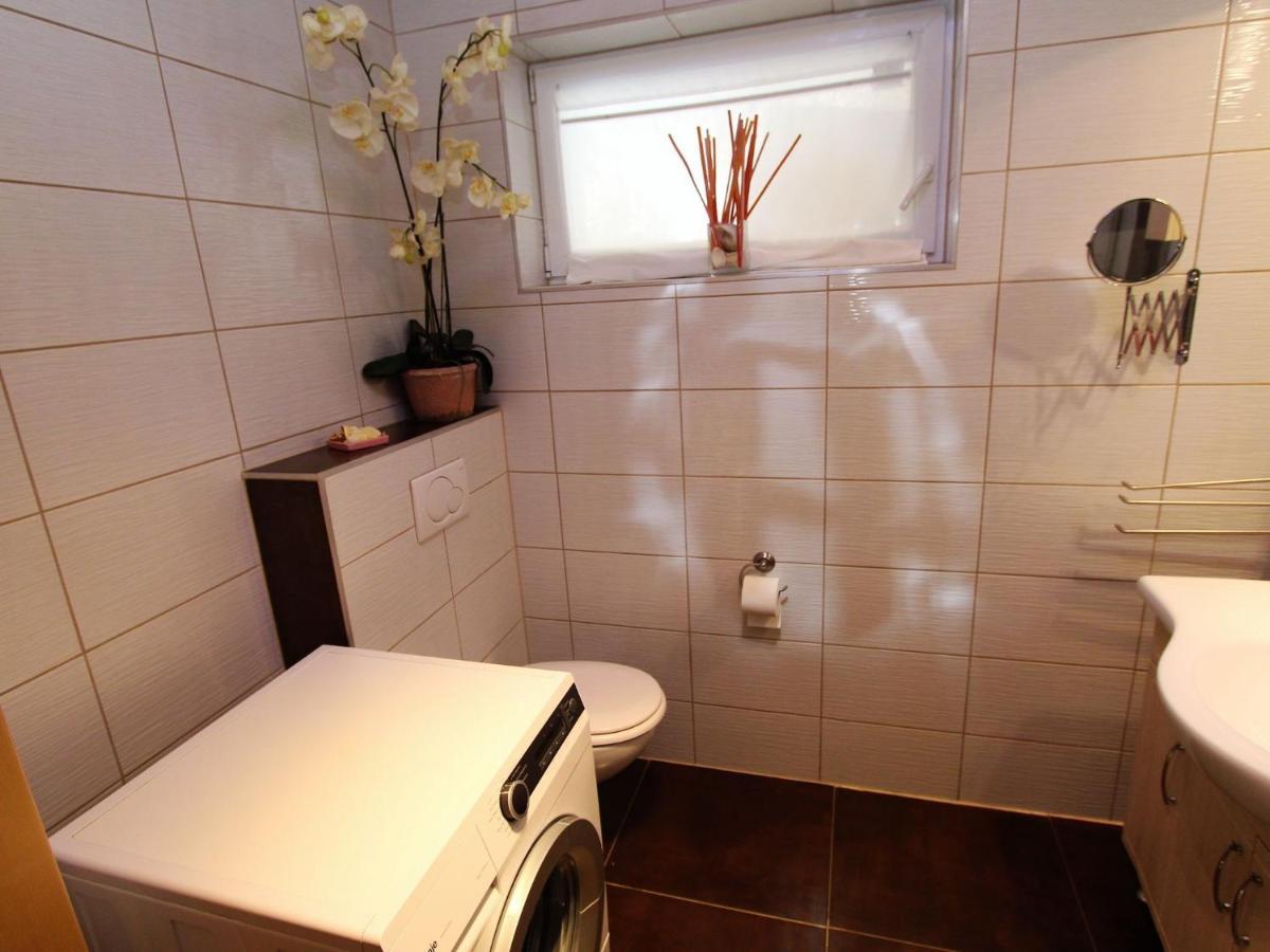 Apartment Directly On Lake Ossiach In Carinthia Stockelweingarten Екстериор снимка